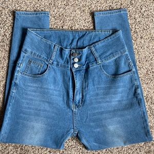 NWOT SHEIN High Waisted Jeans